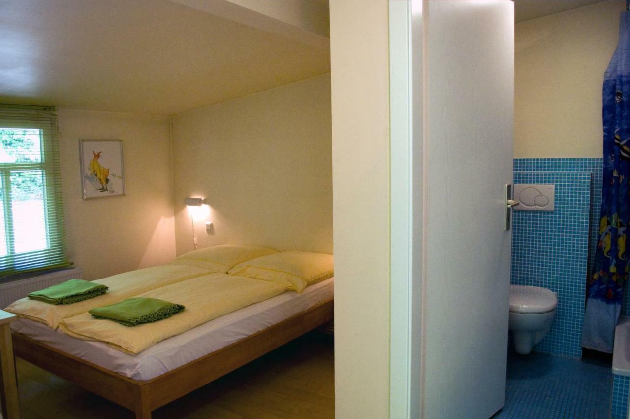 Gaestezimmer Der Adler Wirtschaft Hattenheim Exterior foto